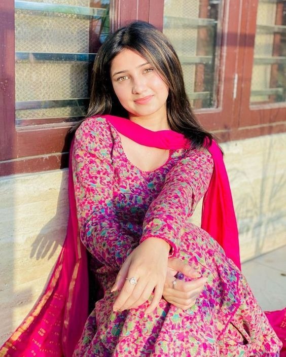 Pooja Verma Client Profile
